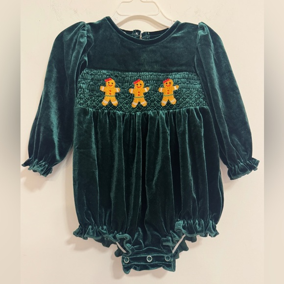 Marie Nicole Other - Green Velvet Kids One Piece with Gingerbread Design